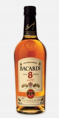 Bacardi 8 Jahre 40% 1x0,7l (EINWEG)